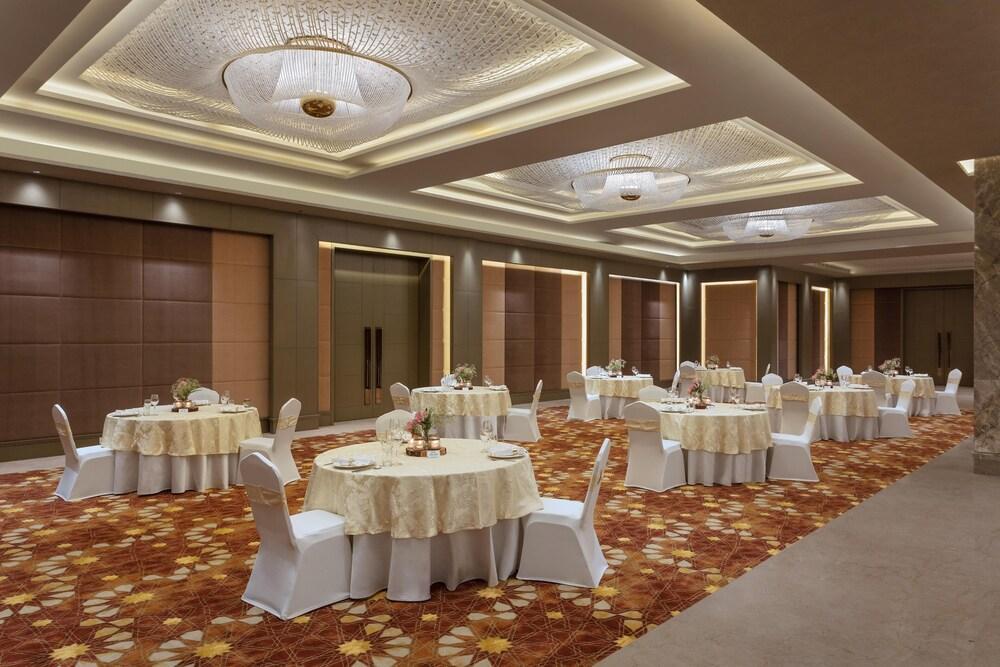 Doubletree By Hilton Jaipur Amer Exteriör bild