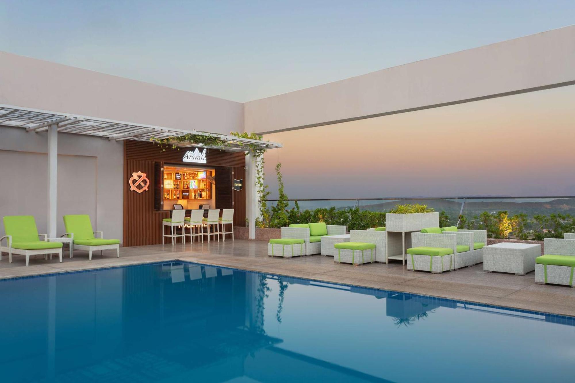 Doubletree By Hilton Jaipur Amer Exteriör bild